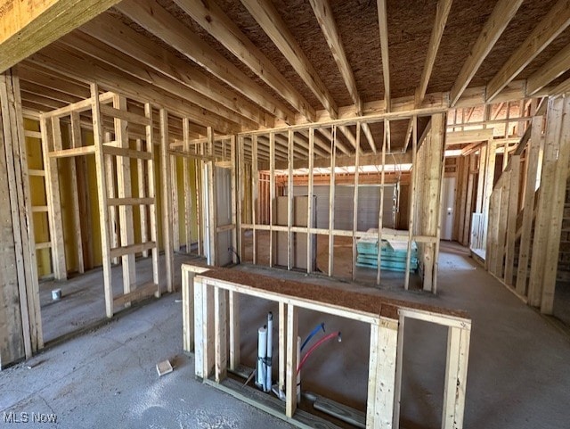 424 Honeycrisp Dr NE, Louisville, OH 44641 - view of miscellaneous room