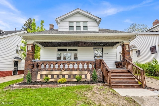view of front of property with a porch