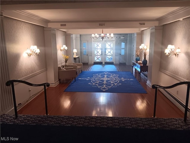 13800 Fairhill Rd Unit 515, Shaker Heights, OH 44120 - lobby featuring crown molding