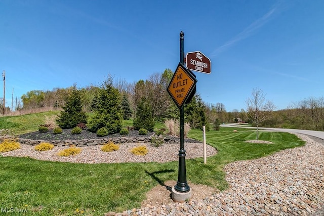 Starbush Ct, Chagrin Falls, OH 44023
