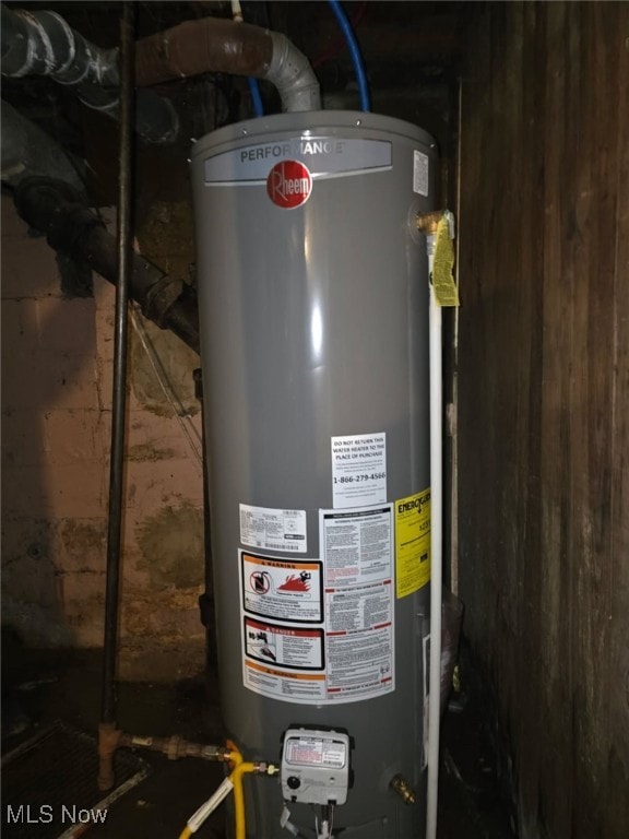 132 Irondale St, Elyria, OH 44035 - utility room with water heater