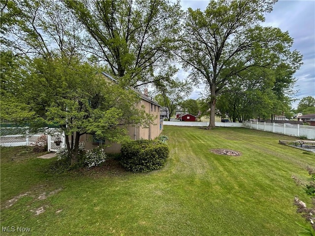553 Willard Ave SE, Warren, OH 44483 - view of yard