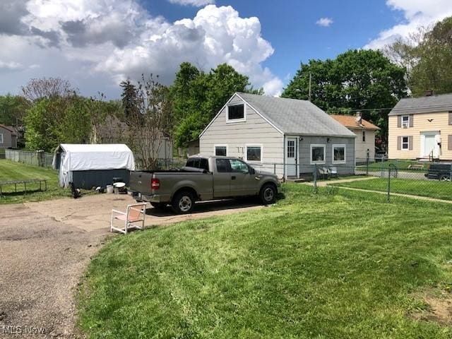 2117 Maple Ave NE, Canton, OH 44714 - view of side of property