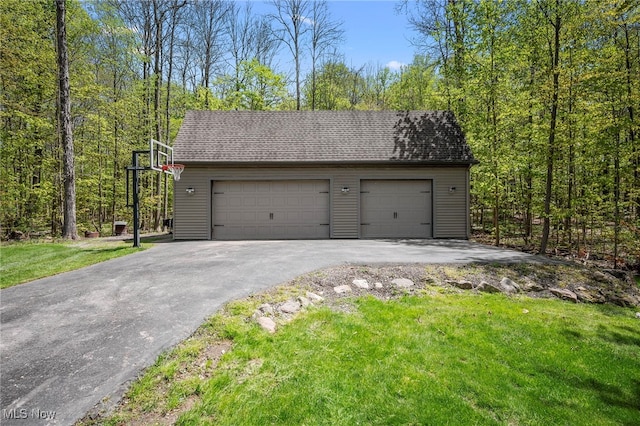 15020 Steelhead Run, Chardon, OH 44024 - view of detached garage
