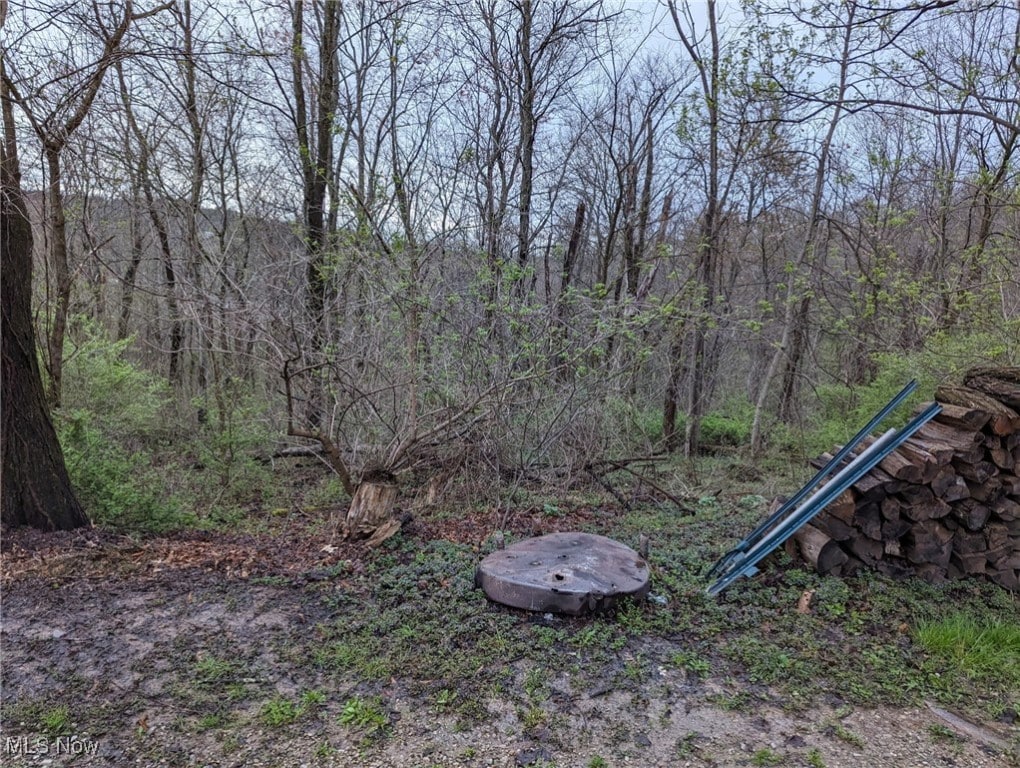 Shade St, Marietta, OH 45750
