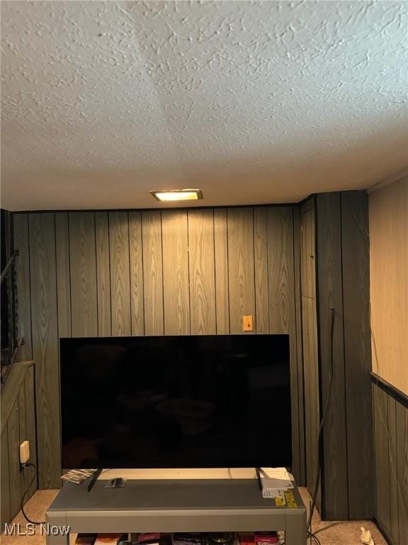 5699 Meadow Ln, Bedford Heights, OH 44146 - photo 7