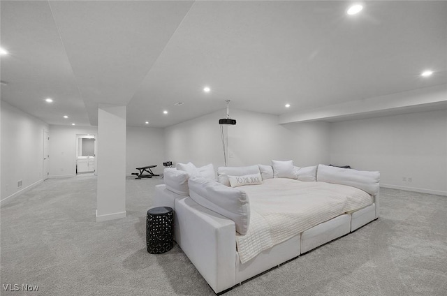 living area featuring recessed lighting, carpet floors, and baseboards