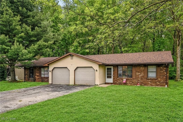 1352 Castillion Dr NE, Warren, OH 44484 - photo 3