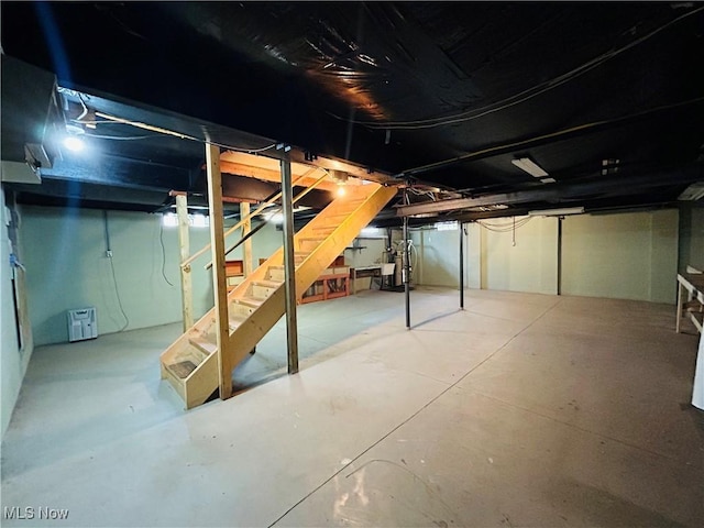 2270 S Commodore Ct, Lakeside-Marblehead, OH 43440 - unfinished below grade area with stairs