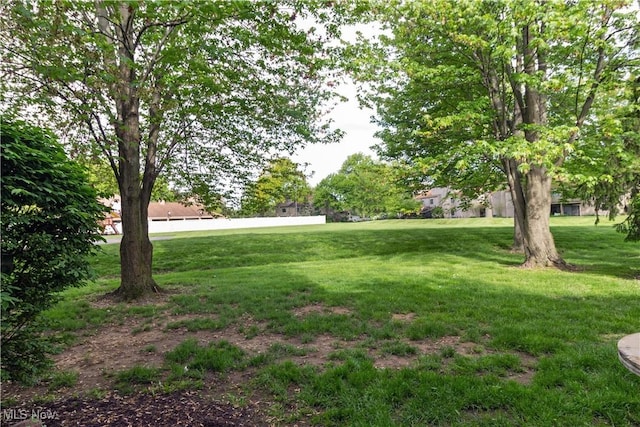 80 Landings Way, Avon Lake, OH 44012 - view of grassy yard