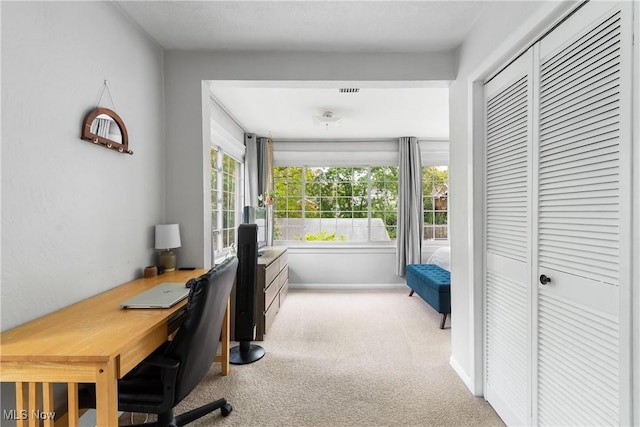 211 Harcourt Dr, Akron, OH 44313 - office space with light colored carpet and baseboards