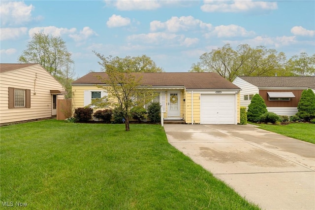 3887 W 146th St, Cleveland, OH 44111 - ranch-style house featuring a garage, driveway, and a front yard