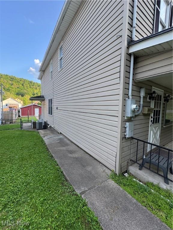 55960 National Rd, Bridgeport, OH 43912 - view of side of property with cooling unit