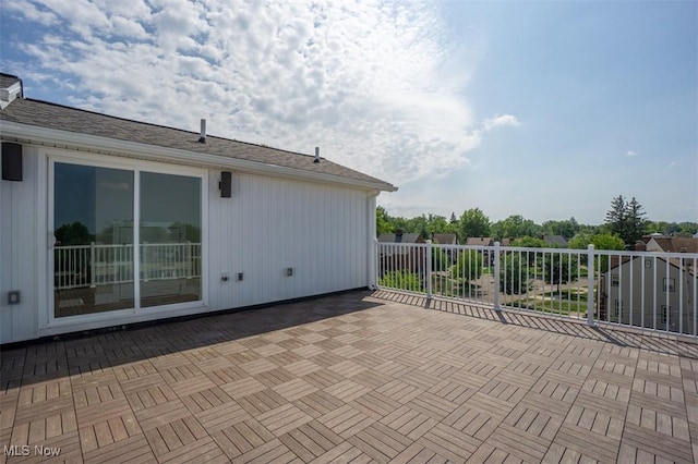 2087 Wynn Rd, Cleveland, OH 44118 - view of patio / terrace