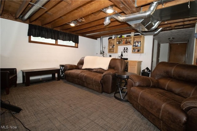 6333 Warren Sharon Rd, Oh, OH 44403 - living room with dark colored carpet and bar