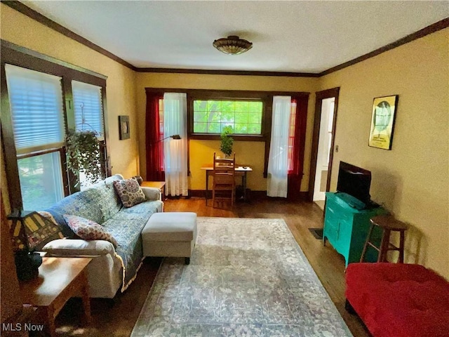 2508 Queenston Rd, Cleveland Heights, OH 44118 - living area with ornamental molding, wood finished floors, and baseboards