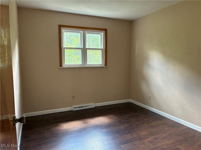 260 Miller Ave, Weirton, WV 26062 - unfurnished room featuring dark wood-style flooring and baseboards