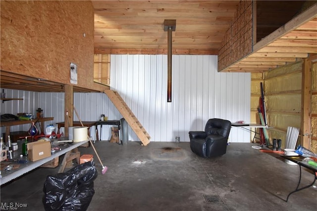 7833 Pymatuning Lake Rd, Williamsfield, OH 44093 - view of garage