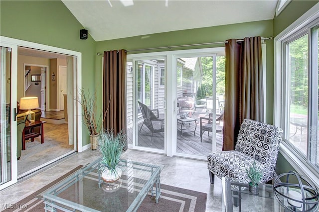 650 Thornhill Ln, Aurora, OH 44202 - sunroom with vaulted ceiling