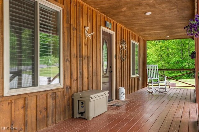 992 Munday Rd, Elizabeth, WV 26143 - photo 8
