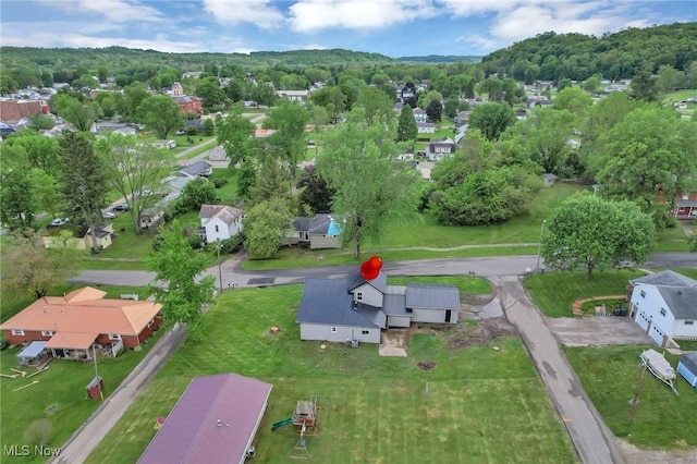 35 W 5th St, Dresden, OH 43821 - aerial view of property and surrounding area featuring nearby suburban area