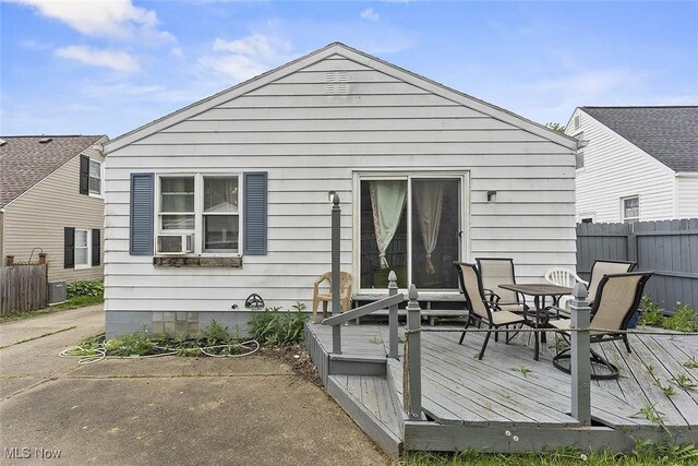 1699 Redwood Ave, Akron, OH 44301 - photo 30