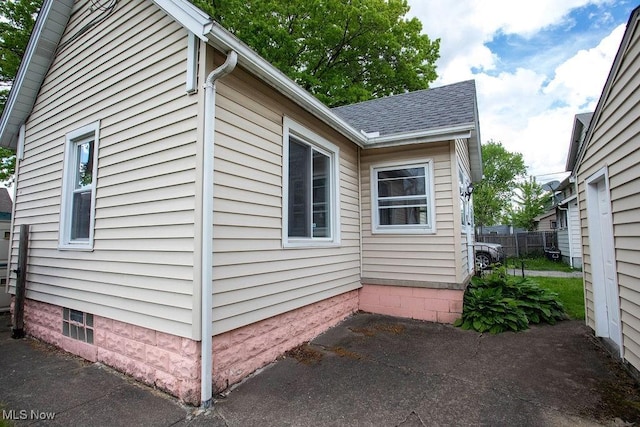 122 Wesley Ave, Youngstown, OH 44509 - photo 3