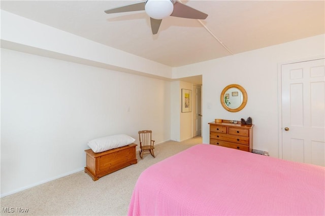 13710 Shaker Blvd Unit 405, Cleveland, OH 44120 - carpeted bedroom featuring a ceiling fan