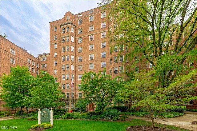 13710 Shaker Blvd Unit 405, Cleveland, OH 44120 - view of apartment building / complex