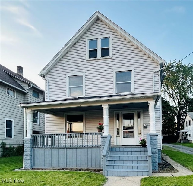 traditional style home with a porch