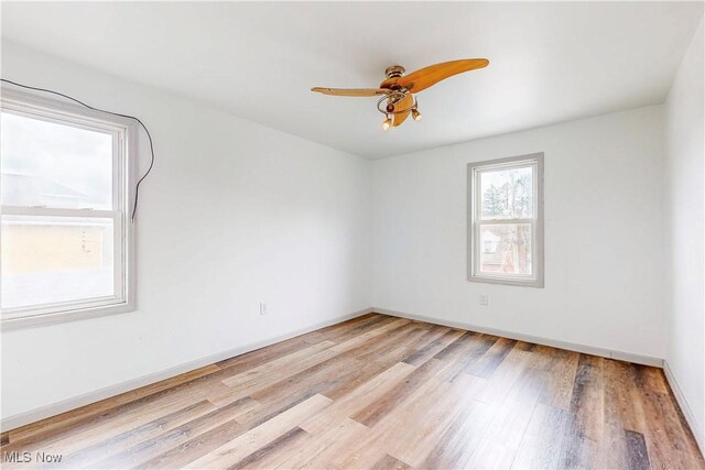 520 Lincoln Blvd, Steubenville, OH 43952 - spare room featuring light wood-style floors, a ceiling fan, and baseboards