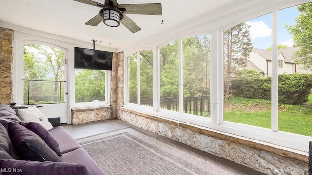 1251 Marwood Dr, Zanesville, OH 43701 - sunroom with ceiling fan