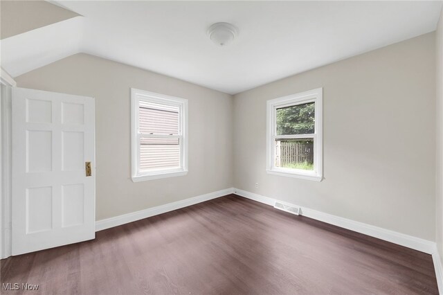 908 Hayes Ave, Willoughby, OH 44094 - photo 20