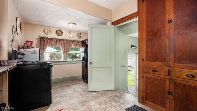 816 Eppley Ave, Zanesville, OH 43701 - photo 8