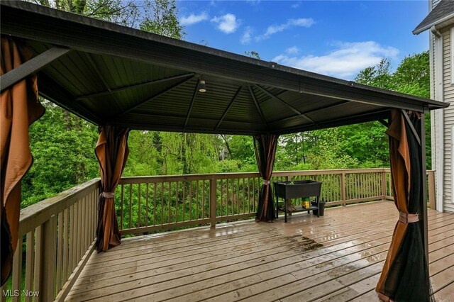 4474 Litchfield Dr, Copley, OH 44321 - wooden deck with a gazebo