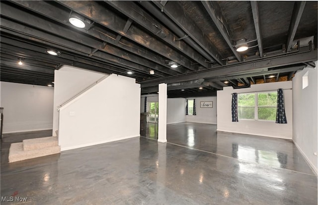 4474 Litchfield Dr, Copley, OH 44321 - garage featuring baseboards