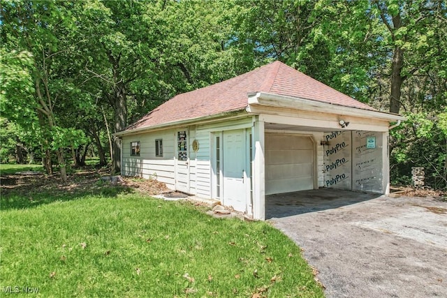 899 Park Blvd W, East Liverpool, OH 43920 - view of detached garage