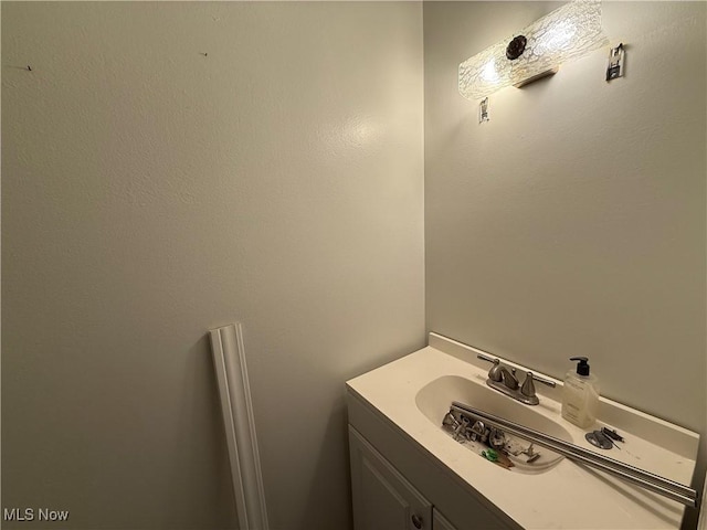 6855 Painesville Ravenna Rd, Concord, OH 44077 - bathroom featuring vanity