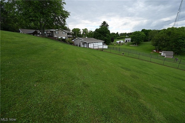 50277 Carroll Rd, East Liverpool, OH 43920 - view of yard with a garage