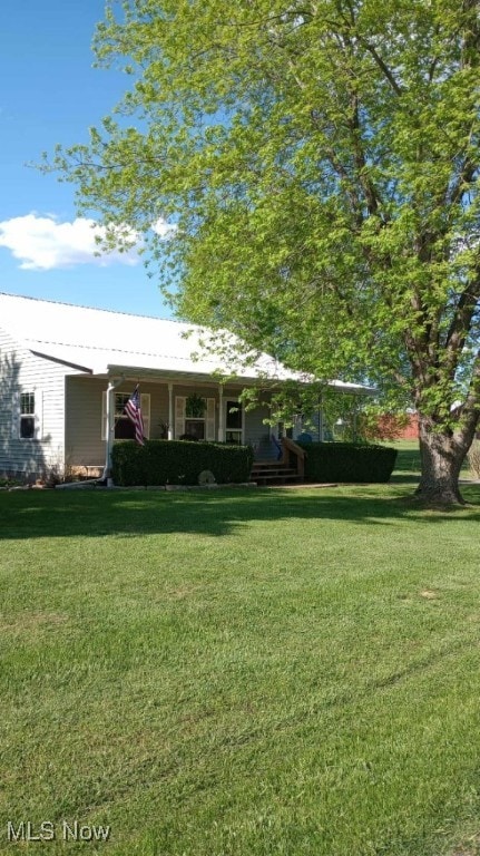 297 Hales Lndg, Elizabeth, WV 26143 - photo 1