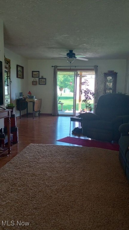 297 Hales Lndg, Elizabeth, WV 26143 - photo 32