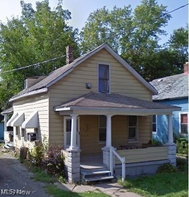 4124 E 102nd St, Cleveland, OH 44105 - photo 2