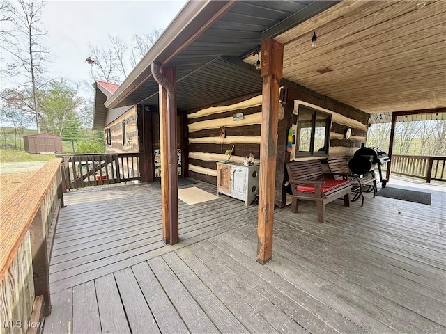 6141 Avon Rd NE, Carrollton, OH 44615 - view of wooden terrace
