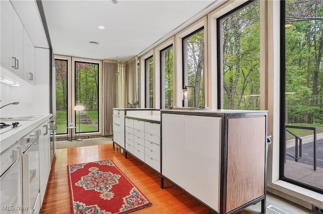 3210 N Dover Rd, Silver Lake, OH 44224 - kitchen featuring a sink and healthy amount of natural light