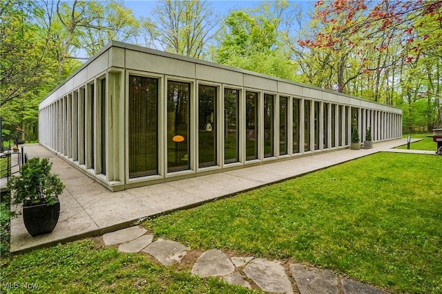 3210 N Dover Rd, Silver Lake, OH 44224 - view of property exterior featuring a lawn