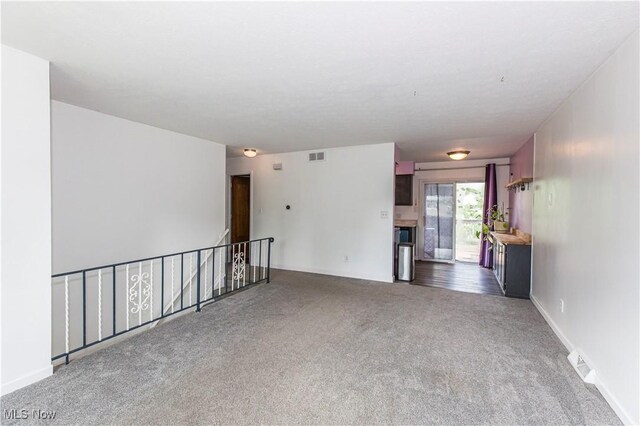 4697-4701 Maple Spur Dr, Stow, OH 44224 - unfurnished room with carpet and baseboards