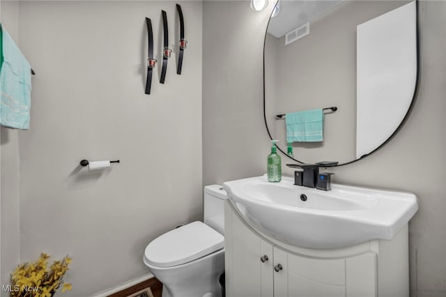 3226 Woodlawn Dr, Parma, OH 44134 - bathroom featuring toilet and vanity