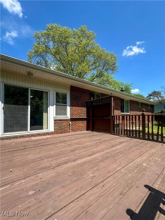1010 Park Cir, Girard, OH 44420 - view of wooden deck