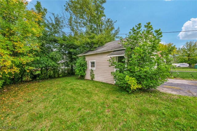 21407 Libby Rd, Maple Heights, OH 44137 - view of yard