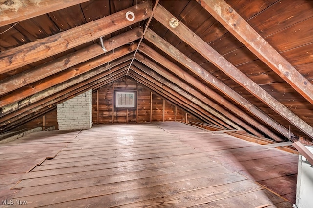 955 Dresden Rd, Cleveland Heights, OH 44112 - view of attic